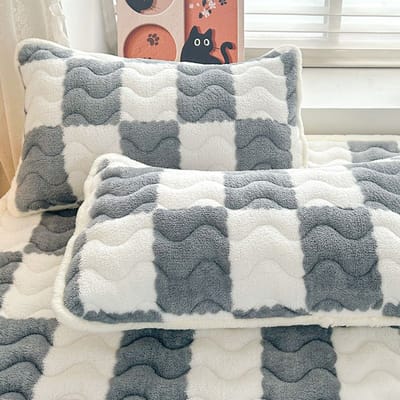 Melk Flanel Katoen Kussensloop Gecombineerd met Dikke Koraal Flanel Kussensloop, Winter Velours Hoes 48 * 74cm-2pcs