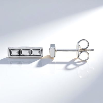 Cavill - Zilveren Oorbellen Baguette Zirkonen 0,648 ct - 925 Sterling Zilver Geplatineerd - Elegante Rechthoekige Dames Oorstekers - Channel Setting