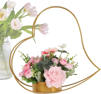 Gouden bloemenvaas - Metalen standaard - Centerpieces maken - Hartvormig ontwerp - 40x35x17cm - Goud