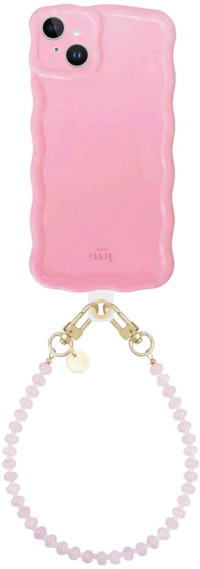 xoxo Wildhearts Glossy Wavy Case Bubble Blush - Dusty Pink (kort koord) - geschikt voor iPhone 15 - hoesje met telefoonkoord - afneembaar koord - Kralenketting - kort telefoonkoord - hoesje met golven - Roze