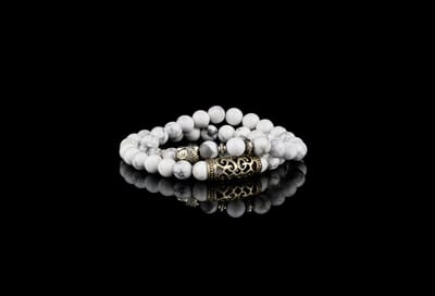 Donley - White Isla Stone natuursteen armband - Mystiek Aardingsjuweel voor Balans - Spirituele Heling en Innerlijke Kracht armband - buddha armband - Edelstenen - Reiki - Sieraden - Healing Crystals - Yoga armband