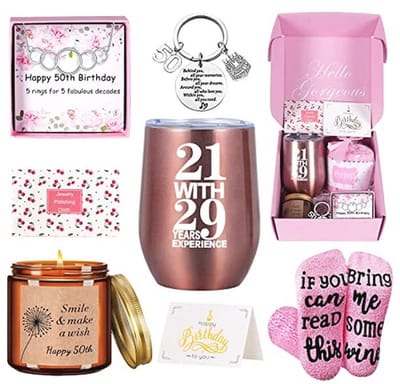 Unieke gepersonaliseerde geschenkmanden voor 50e verjaardag van vrouwen