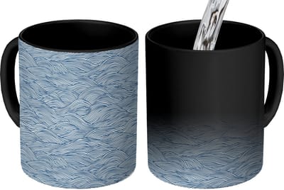 Magische Mok - Foto op Warmte Mokken - Koffiemok - Golven - Ritmisch - Blauw - Magic Mok - Beker - 350 ML - Theemok