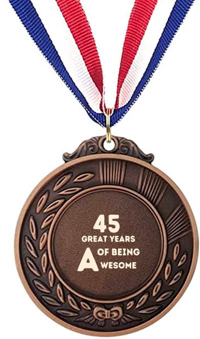 Akyol - 45 jaar of being awesome medaille bronskleuring - Verjaardag - mensen die 45 jaar zijn geworden - cadeau