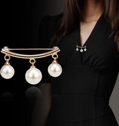 Vestsluiting - vestclip dames -vestsluiting dames - Pearl Moon- vestsluiting vestclip - sjaalspeld - vestspeld - vestklem