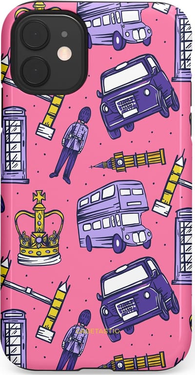 Casetastic Hoesje Geschikt voor Apple iPhone 11 - Stijlvolle Beschermende Duo-layer Case - Brits London Roze Avontuur - Londen