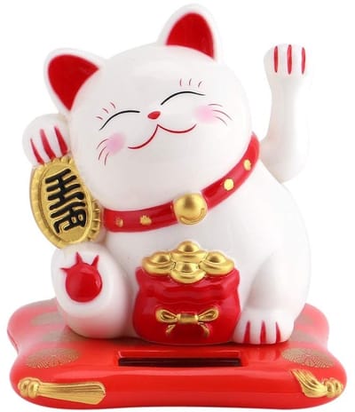 Dailygoods - Wealth Welcoming Cat - Zonne-energie Fortune Cat Ornament - Leuke Decoratie - Voor Desktop en Auto - Wit - Brengt Geluk