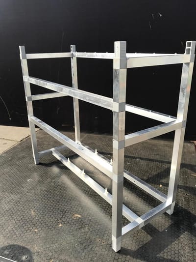 Qrig Mining rig frame 12 - 16 GPU aluminium rigframe