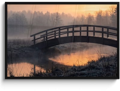 Poster in lijst - Fotolijst 120x80 cm - Posters - Brug - Mist - Bomen - Water - Posterlijst zwart - Decoratie - Wanddecoratie woonkamer - Muurdecoratie slaapkamer