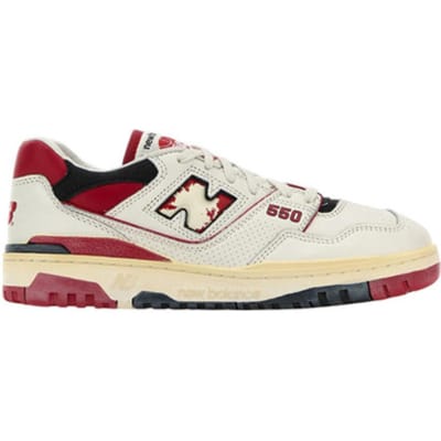 Lage Sneakers New Balance Baskets 550 Premium cuir blanc avec détails rouges