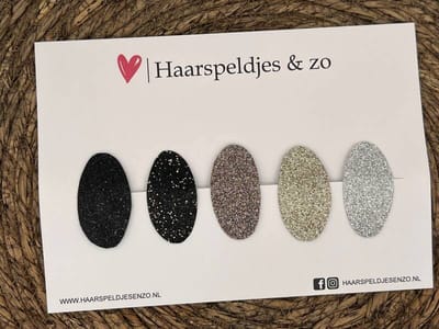 Haarspeldjes Yara setje 3 - kerstcollectie - glitters - klikklakspeldje - zwart - goud - zilver — 4 cm speldjes
