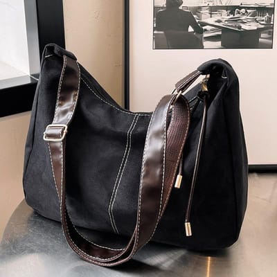 Handtas met textuur en grote capaciteit voor dames in herfst en winter Nieuwe veelzijdige schoudertas Retro oude pendeltas crossbody black