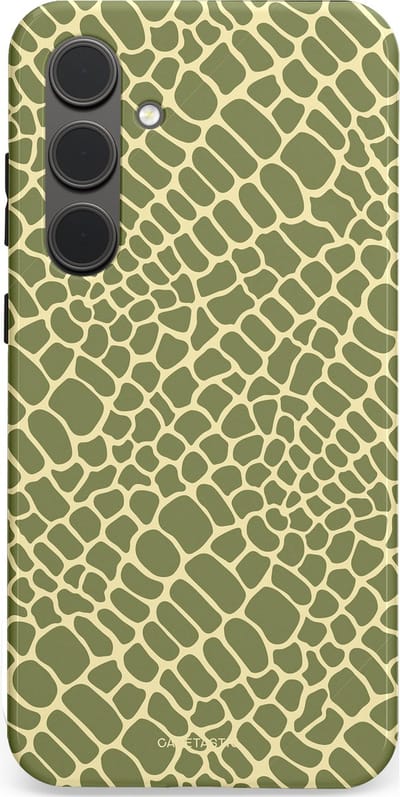 Casetastic hoesje geschikt voor Samsung Galaxy S24 Plus - Dubbellaagse bescherming - Exotische Groen Geel Krokodillen Schubben - Fashion Case - Saliegroen Beige