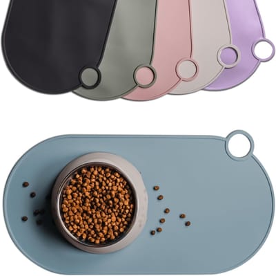 Famanu – Siliconen naponderlegger voor katten en kleine honden, waterdicht en antislip, 49 x 25 cm, met ophanglus, ideaal voor het voorkomen van morsen tijdens het eten