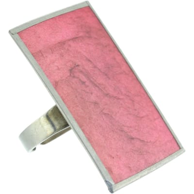 Behave - Ring - Verstelbare Rechthoekige Statement Ring - Schelp - Uniek Natuurproduct 3.8x2.8 cm
