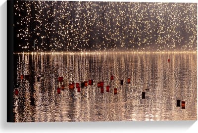 Canvas  - Vuurwerk in het Water  - 60x40cm Foto op Canvas Schilderij (Wanddecoratie op Canvas)