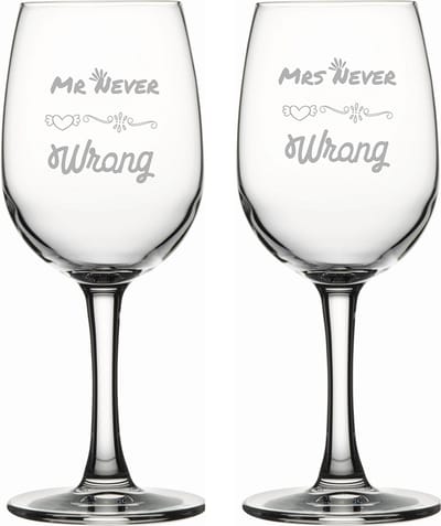 Gegraveerde set witte wijnglazen 26cl Mr. Never wrong - Mrs. Never wrong