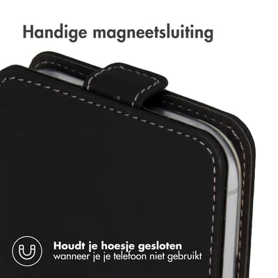 Accezz Hoesje - Geschikt voor Apple iPhone 16 Pro Max - Flipcase - Zwart