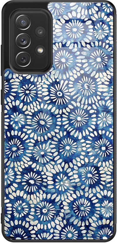 Hoesje geschikt voor Samsung Galaxy A52 5G - Azure daisies - Hard Case Zwart Back Cover - Bloemen - Blauw - Mooie Telefoonhoesjes