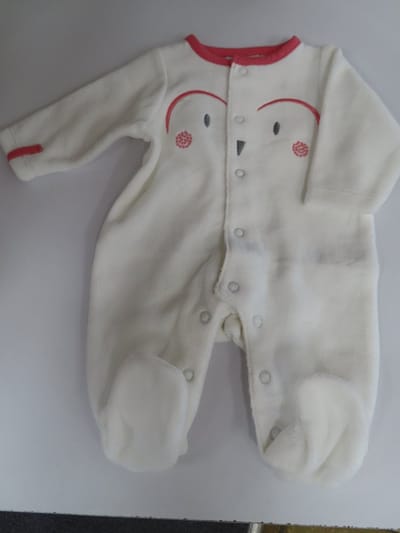Noukie's - Pyjama - Velour - Meisje - ecru - 1 maand 56