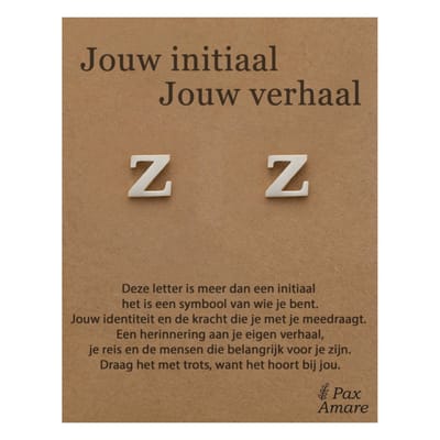 Letter Z Oorbellen op Cadeau Kaartje - Jouw initiaal, jouw verhaal - Zilverkleurig Stainless Steel - 7mm Initiaal Oorknopjes- Pax Amare