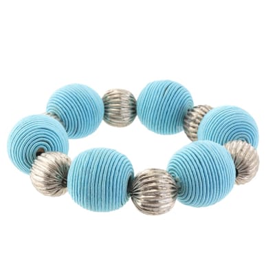 Behave Boho Armband – Handgemaakt met Lichtblauw Touw en Zilverkleurige Kralen