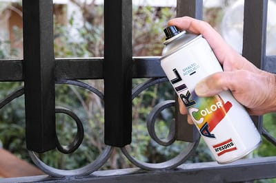 Acryllak Spraybus RAL 7043 Verkeersgrijs 400 ml - Hoogwaardige Lak voor Binnen en Buiten