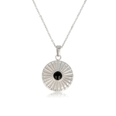 My Bendel - Zilverkleurige Ketting Onyx Zonnetjes Hanger - Zilverkleurige Onyx Zonnetjes Ketting - Fijne Schakelketting - met Luxe Cadeauverpakking | Sieraden Voor Dames
