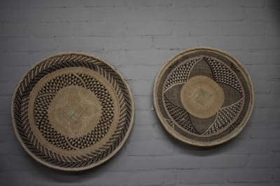 Binga Basket - Set van 2 wandborden Ø 39 / 31 cm - Tonga wandschaal - Set grote geweven muurmanden - Muurdecoratie - Afrikaans wandborden - wanddecoratie - Boho Ibiza stijl - Muurschaal - Zimbabwe (16)