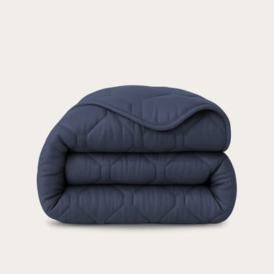 HappyBed Dekbed zonder overtrek 240x220 - Wasbaar All Year - Bedrukt dekbed zonder hoes - Hoesloos Dekbed - Lits Jumeaux - Dark blue