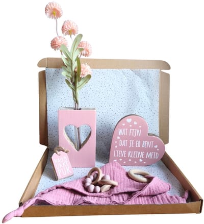Babypakket roze - kraam cadeau - collega - felicitatie - familie - baby -Babypakket - baby - kraam cadeau - collega - felicitatie - familie - babyshower - luierfuif - kraamschudden - geboortefeest - kraamfeest - babyborrel -