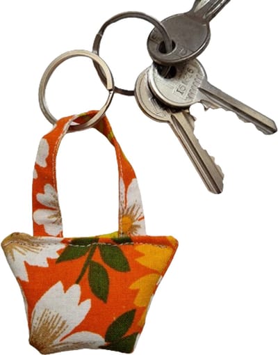 Toetie & Zo - Sleutelhanger - Tashanger - Stof Bloemen - Oranje - Tasje - Handgemaakt