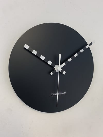 Wandklok CHANTALBRANDO -- ARGOS 24 BLACK - ZWART -- MODERN DESIGN -- MADE IN HOLLAND