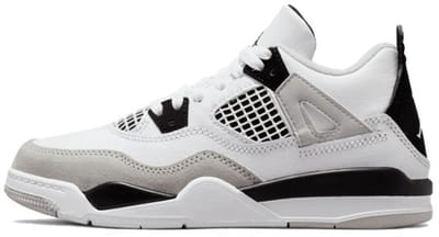 Air Jordan 4 Retro Military Black (PS) - Maat 29.5