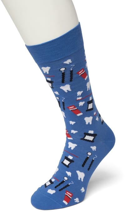 Bonnie Doon Heren Sokken met Tandarts Print maat 40/46 Blauw - Thema Sokken - Tandheelkunde - Mondhygienist - Word je Happy en vrolijk van - Cadeau Sokken - Zacht Katoen met Gladde Teennaad - Comfortabel - Perfect Cadeau - French Blue - BT992107.229