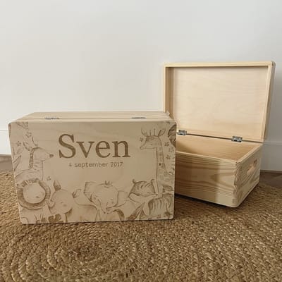 Houten kistje met opdruk - Kraamcadeau - Decoratie kinderkamer - 30x20x14cm - Jungle - Dieren - Persoonlijk cadeau - Baby - decoratie kraamcadeau - Bewaarbox - Herinneringsdoos - Kraamcadeau - Cadeau baby - Memory box - Babyshower -