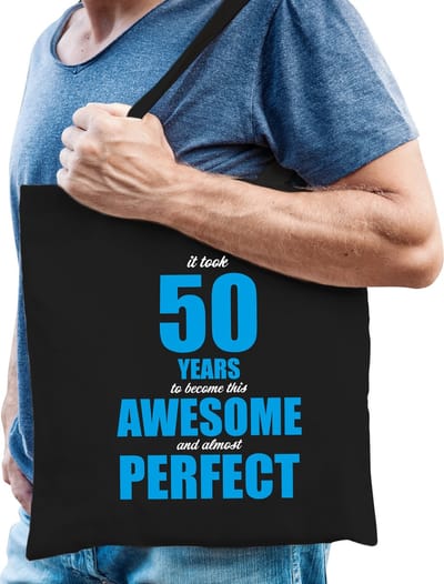 It took 50 years to become this awesome cadeau tasje zwart voor heren - 50 jaar verjaardag kado tasje