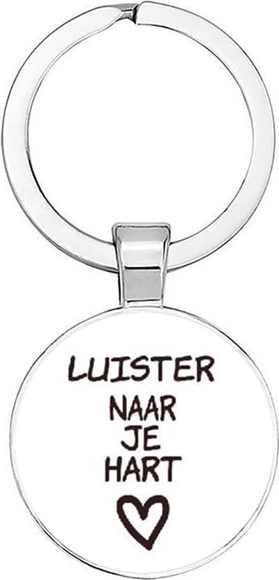 Akyol - luister naar je hart sleutelhanger - hart - gevoelens - sleutelhanger - cadeautje - verrassing - geschenk