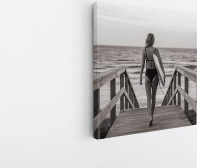 Saammp Canvas Schilderij - Vrouw met surfplank - abstract - 20x20 - Foto op canvas - Wanddecoratie - Muurdecoratie Woonkamer - Slaapkamer decoratie - Canvas Print