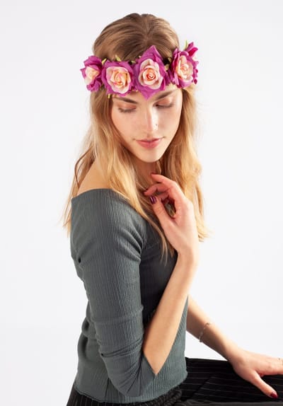 KIMU® Bloemenkrans Haar Rozenkrans Paars Lichtroze - Roze Bloemen Haarband Diadeem - Haaraccessoire Rozen Bloemetjes - Fee Bruiloft Festival