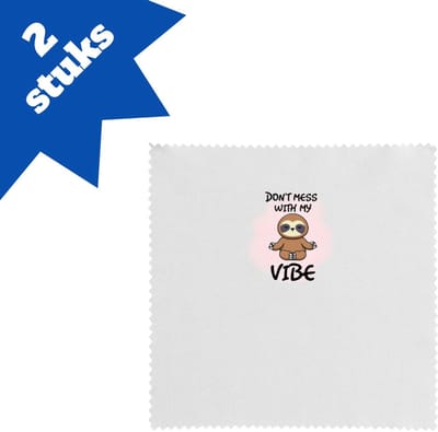 Akyol - koffie brillendoekjes - Koffie - koffieliefhebber cadeau - leuke cadeau - grappige met opdruk - coffee gift - verslaafd aan koffie - collega cadeau - koffie met tekst - collega cadeau - afscheid cadeau - 17,8 bij 17,8 cm - 2 stuks