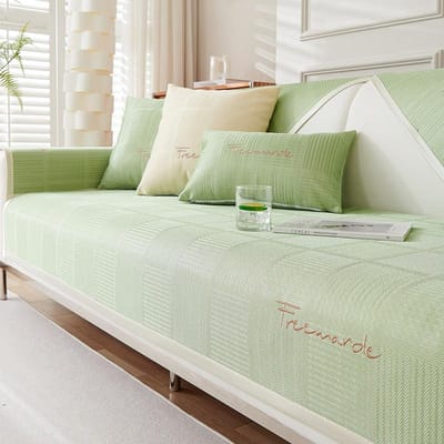 IJszijde Sofa Hoes Zomer Borduurwerk Antislip Sofa Mat Koel Aanvoelende Mat Kussen Sofa Handdoek Bankhoes voor Woonkamer Thuis 70x70cm 1pcs