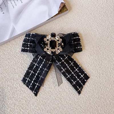 Stoffen kant vlinderdas broches voor vrouwen strass kristal broche mode school student overhemd kraag spelden accessoires zwart