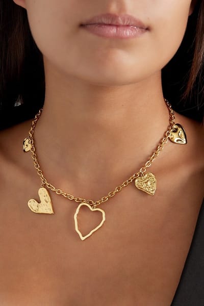 Zilverkleurige Schakelketting met Diverse Hartjes - Dames - Ketting met hanger - Zilverkleurig - Gehamerde Hartjes Hangers - Cadeau voor Haar