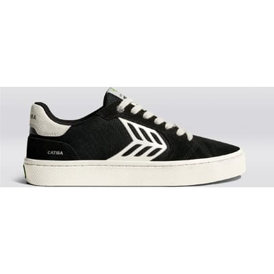 Cariuma Catiba Pro 2.0 Suede And Cordura Black Ivory Logo Maat: 40.5 | Sneakers Outlet | Unisex | Zwart
