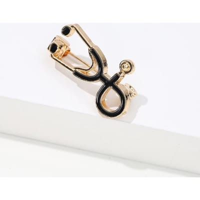 Creatieve Leuke Medisch Thema Broches Exquise Emaille Metalen Broches Voor Verpleegkundige Arts Stethoscoop Ambulance Vorm Reversspeld