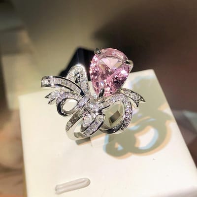 Zilveren Luxe Waterdruppels Volledig Roze Zirkonia Strik Ring Dames Feest Verloving Sieraden Cadeau resizable gray