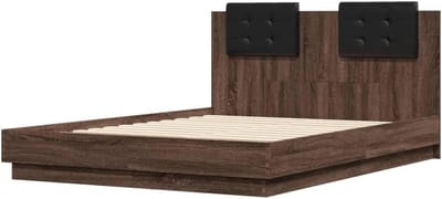 Bedframe met hoofdeinde - Logeerbed tweepersoons - Slaapkamer inrichten - Geïntegreerde LED verlichting - 135x190 cm - Bruin eiken