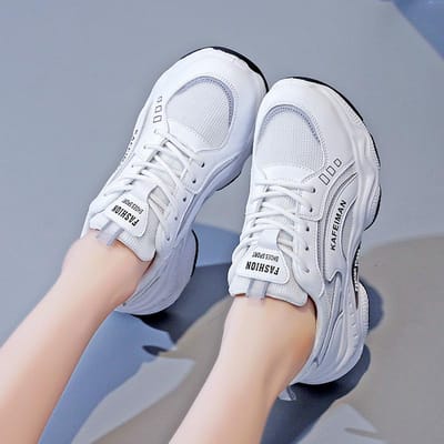 Koreaanse Versie van Daddy Shoes Dames Herfst Nieuw Hardlopen Ademend Student Sporten Verhoogd 40