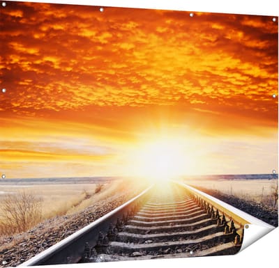 Gards Tuinposter Rails Spoorweg bij Zonsondergang - 150x120 cm - Tuindoek - Tuindecoratie - Wanddecoratie buiten - Tuinschilderij
